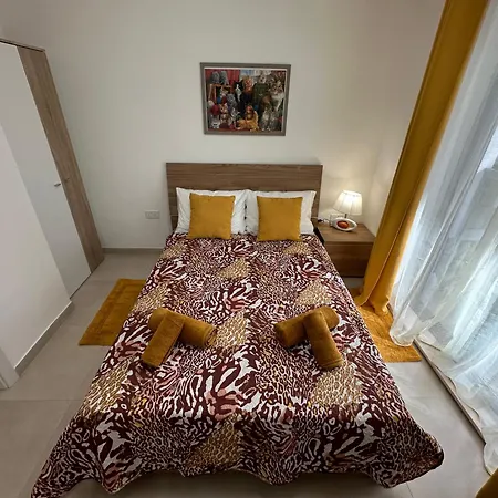 New, Airy And Spacious In Apartment *