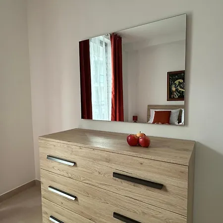 New, Airy And Spacious In Apartment *