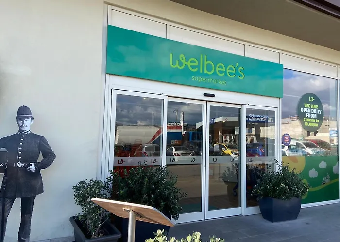 New, Airy And Spacious In المليحة