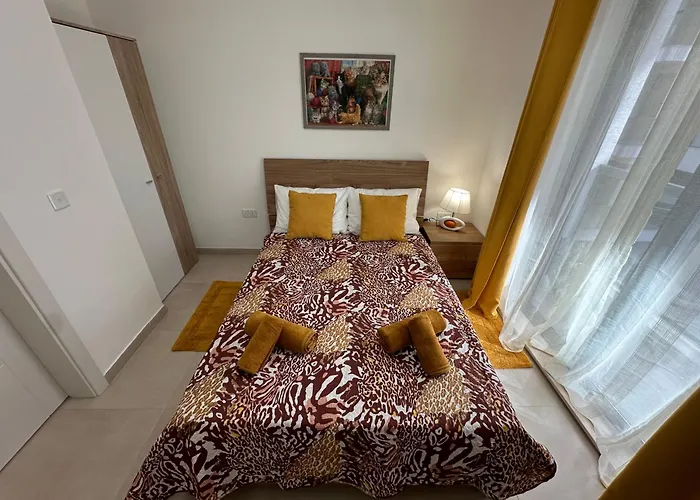 New, Airy And Spacious In شقة *