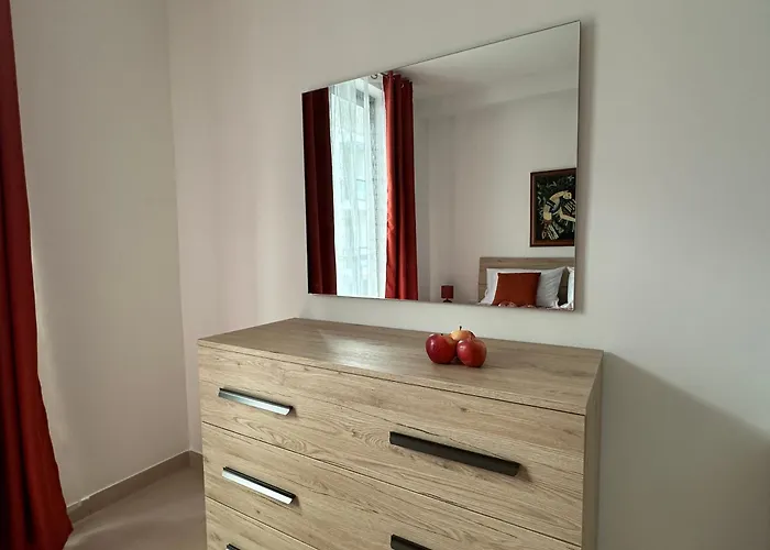 New, Airy And Spacious In شقة *